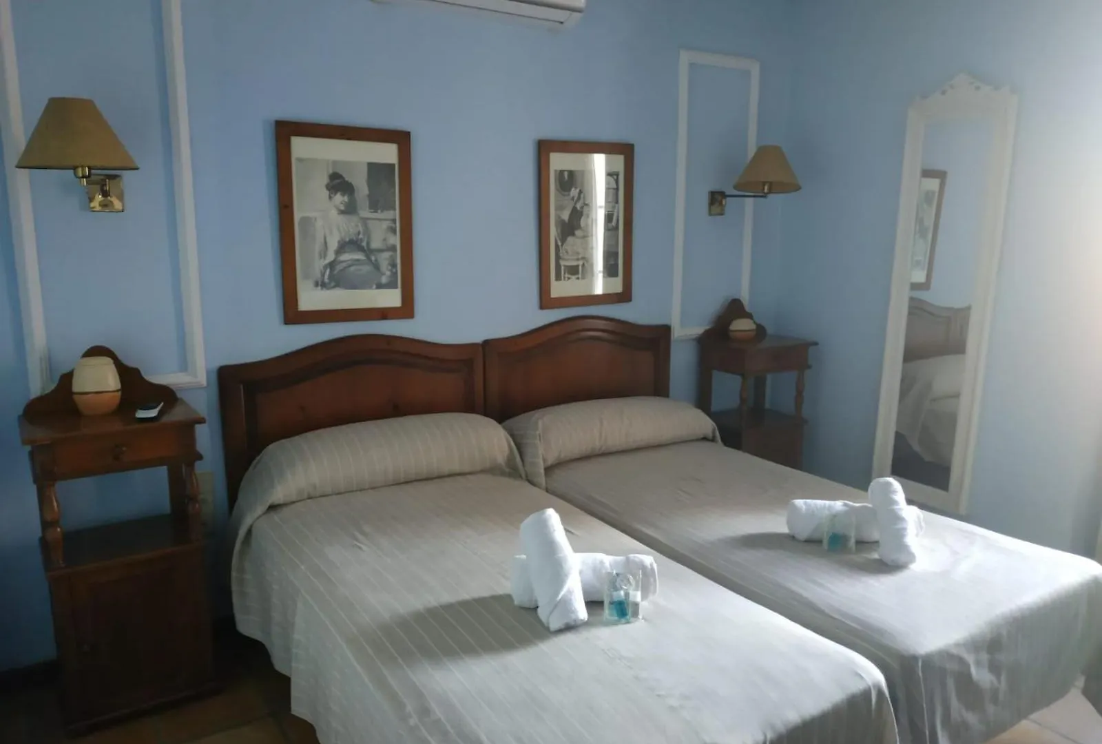 Apartamentos Luz De La Bahia Sur Cadiz San Fernando 0*,  Spain